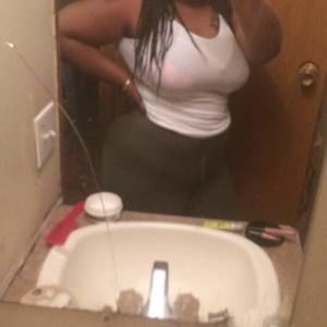 Meet your Posher, Almanique